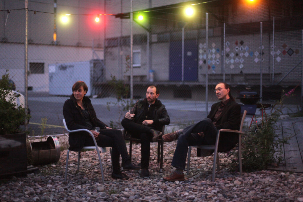 Moonshiner: Nadine Koller, Tobias Hügin, Samuel Heller Moonshiner: Nadine Koller, Tobias Hügin, Samuel Heller